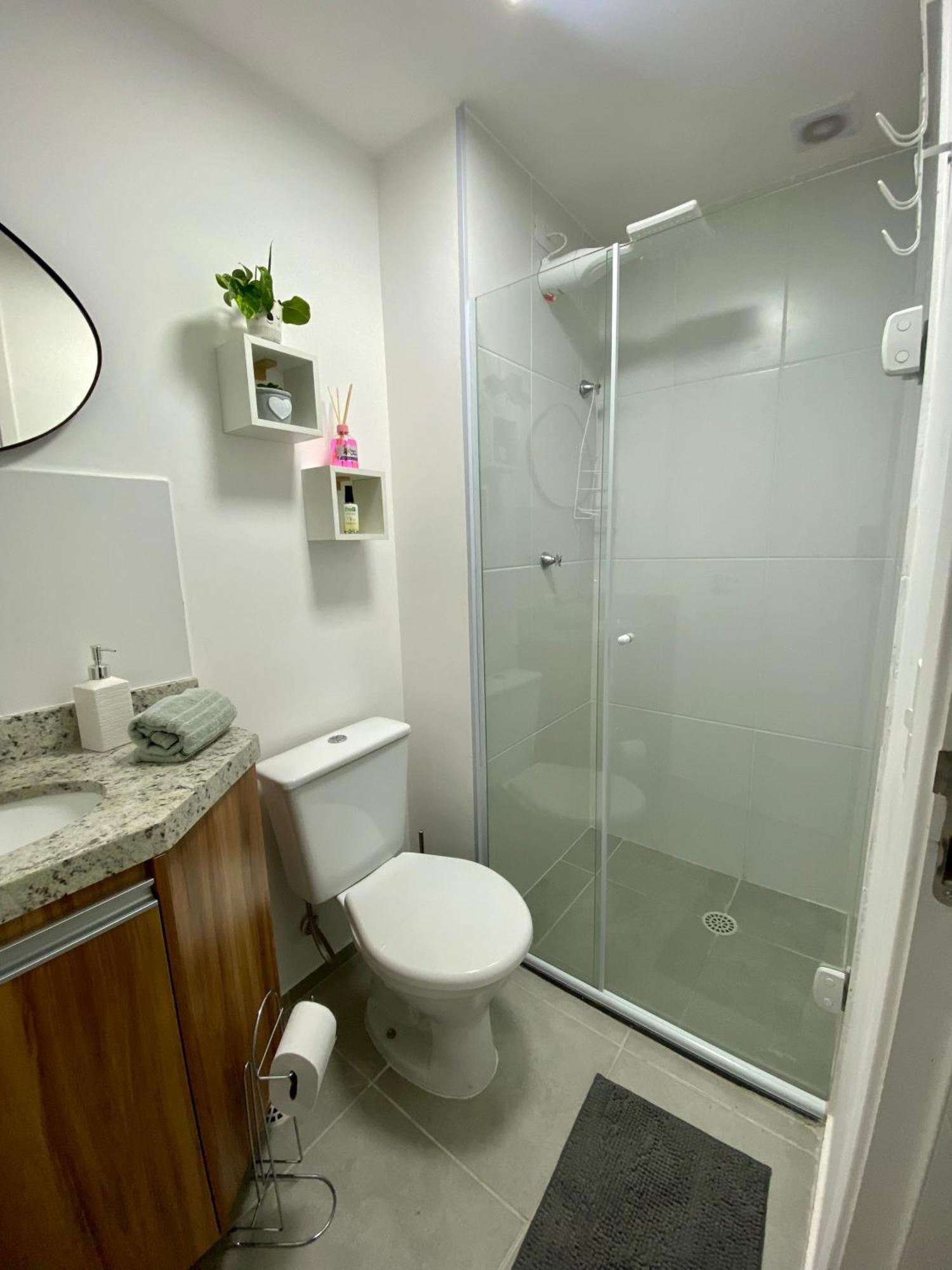 Apartamento 05 - Apto Liberdade Se 500'metro *