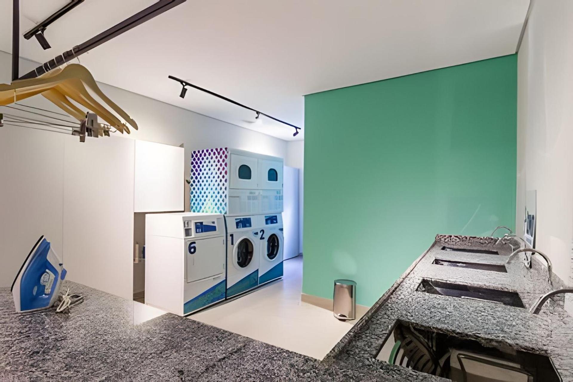 Apartamento Com Piscina No Bras - 2 Min A Pe Do Metro