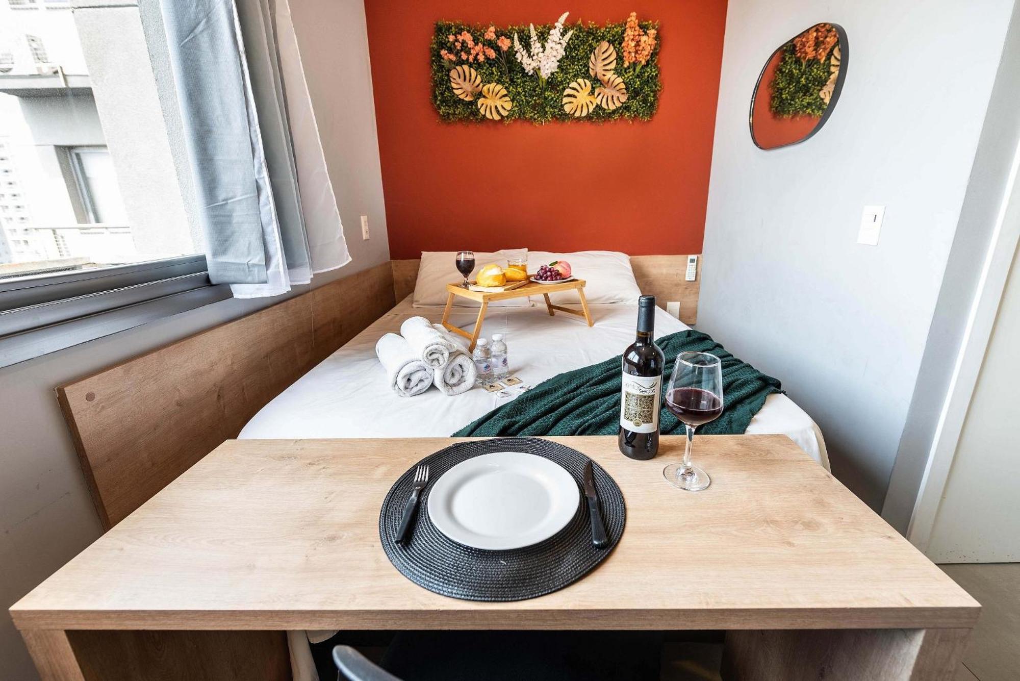 Vo16 Charmoso Com Vaga, Ao Lado Do Metro. Apartamento