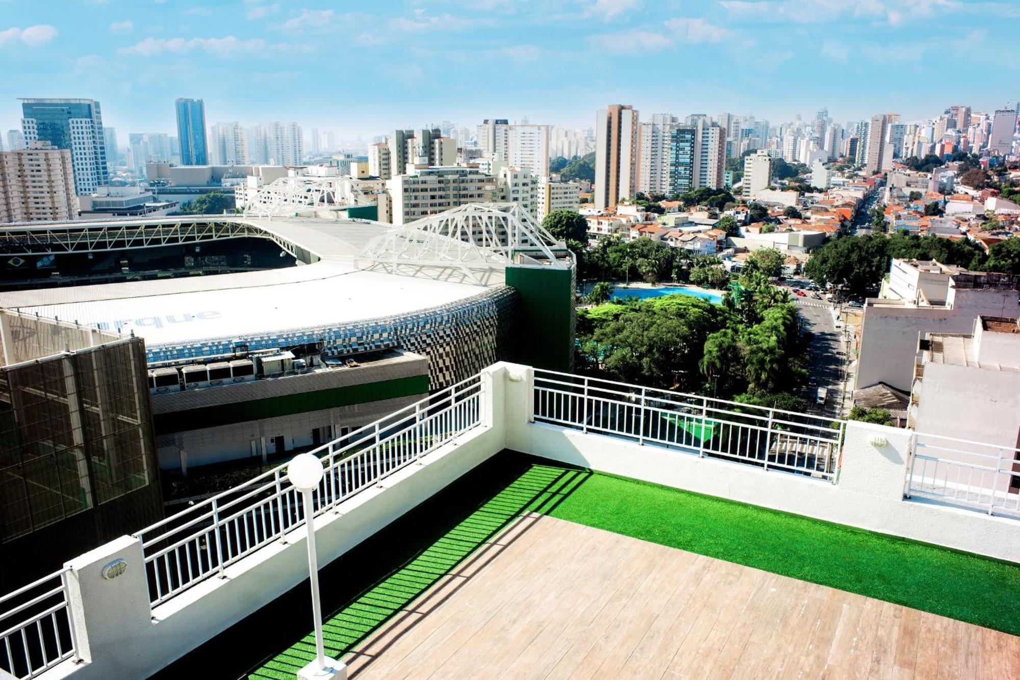 Plaza American Loft Hotel