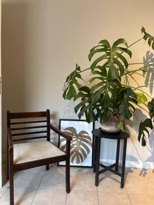 Apartment Apto Com Dois Quartos, Pertinho Do Metro Faria Lima *