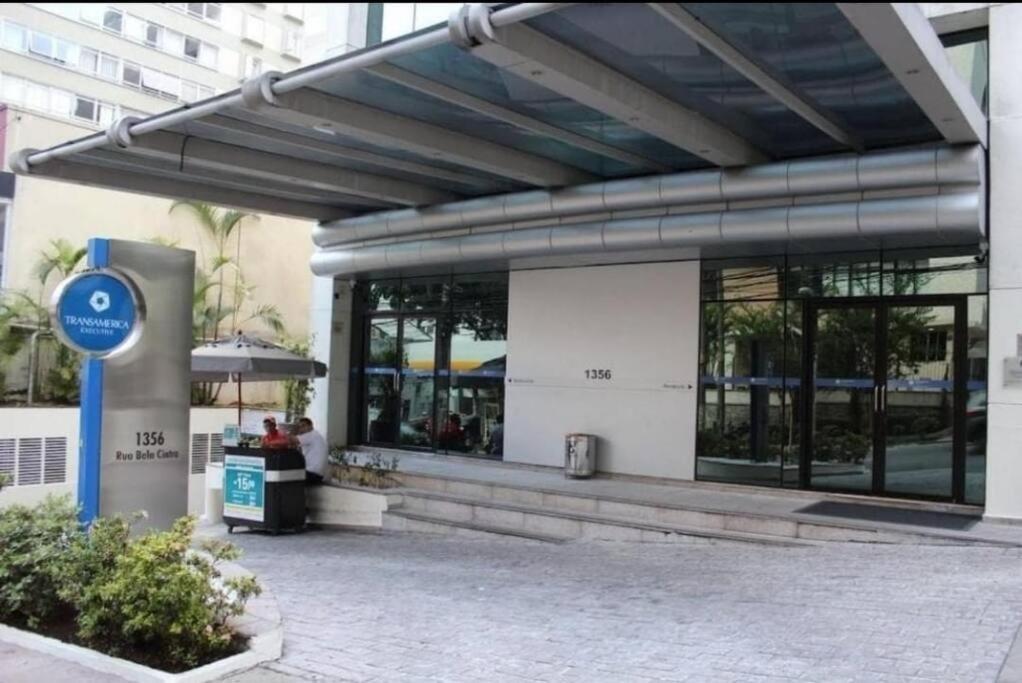 Belo Bela Cintra Com Estacionamento Sao Paulo