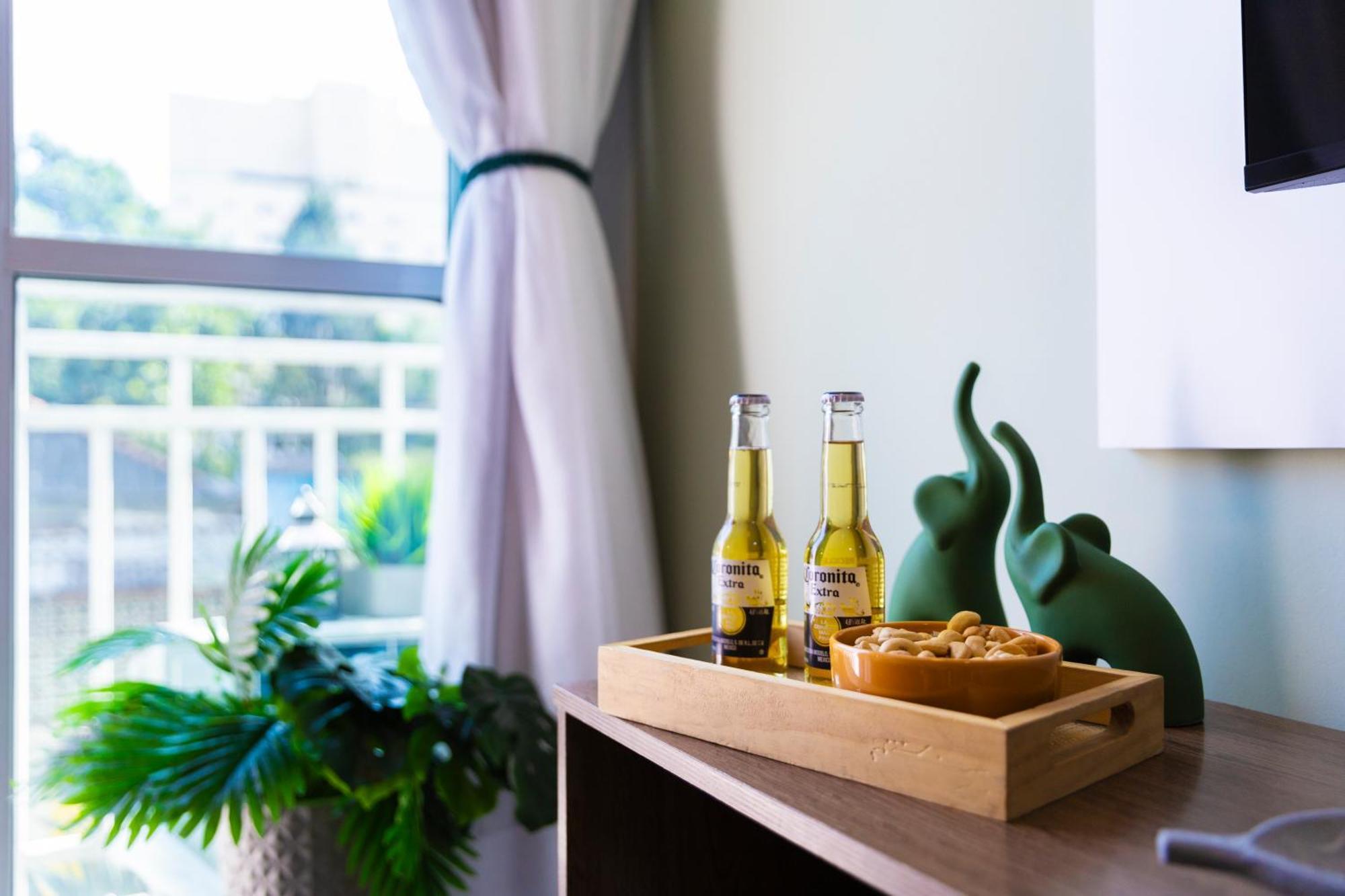 Piscina, Academia, Ac, Vaga | Brazilian Corner Apartamento