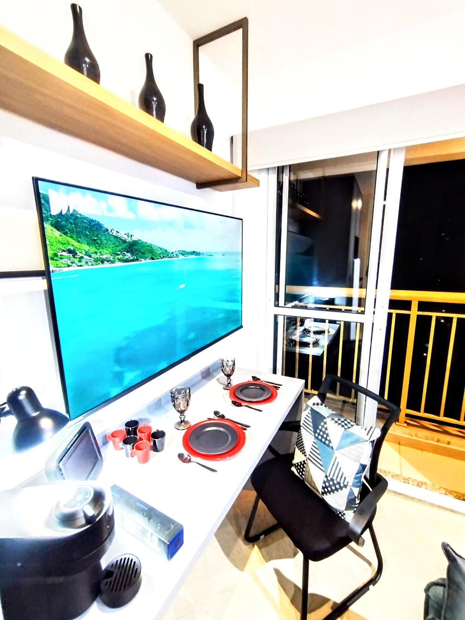 Smart Urban Deluxe Varanda - The Mob One Pinheiros - Black Edition - By Luxxor Aparthotel