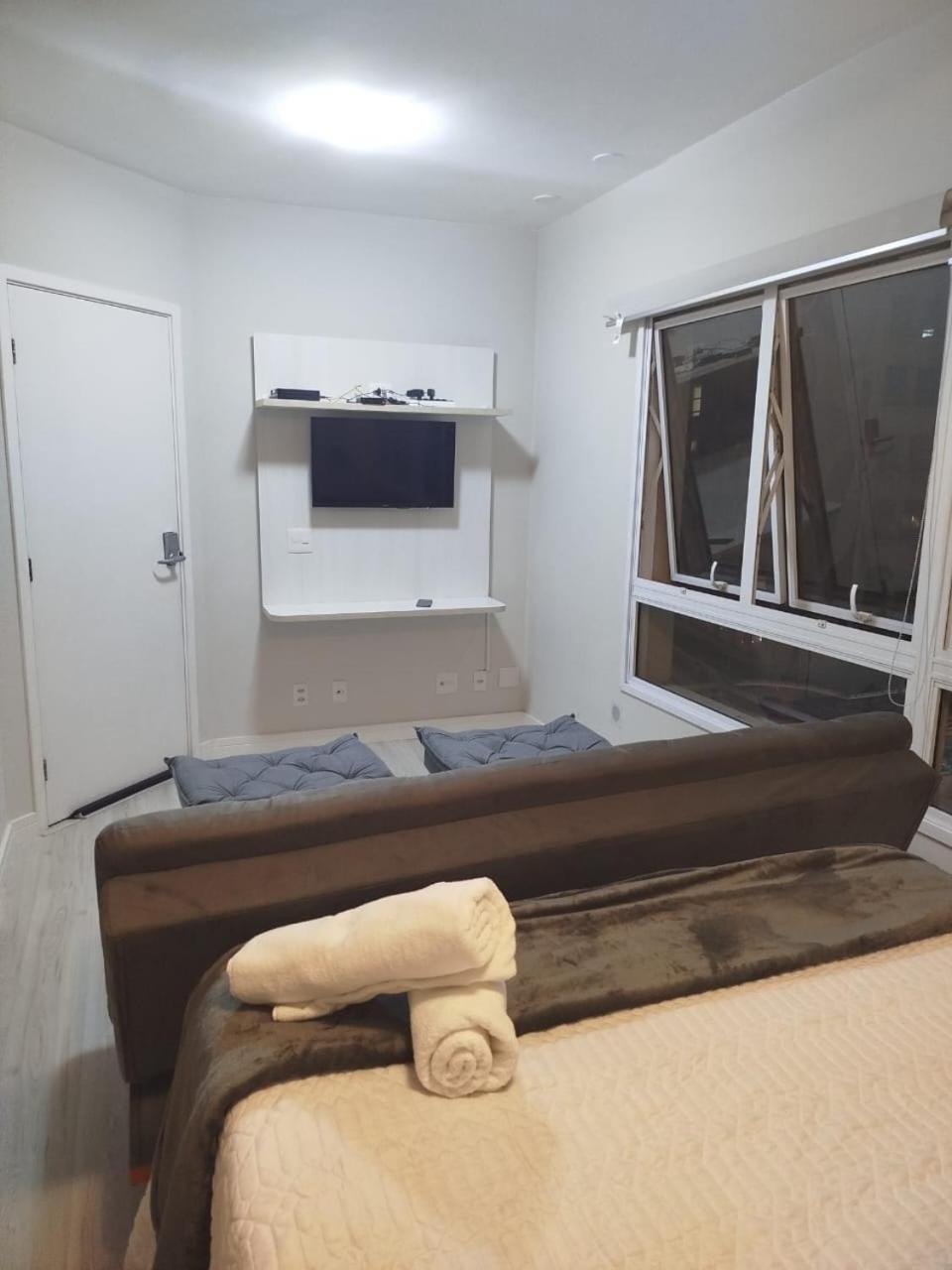 Apartamento A No Centro De Sp, Proximo Da 25 Marco, Bras, Santa Efigenia E Metro *