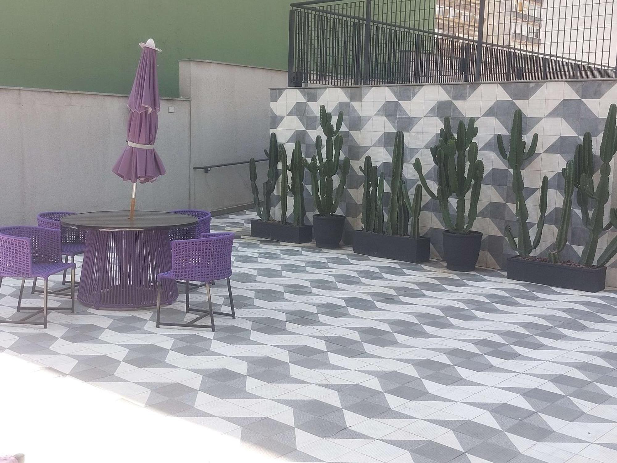 Tem Piscina Academia Sauna Squash