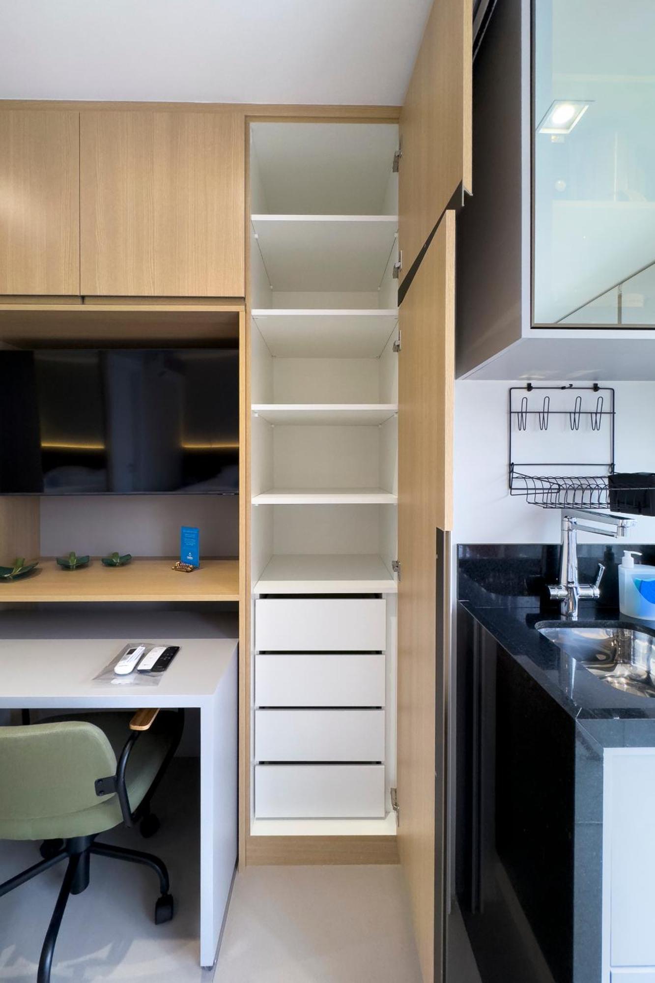 Apartamento Inteligente Com Alexa E Blackout Total Doru *