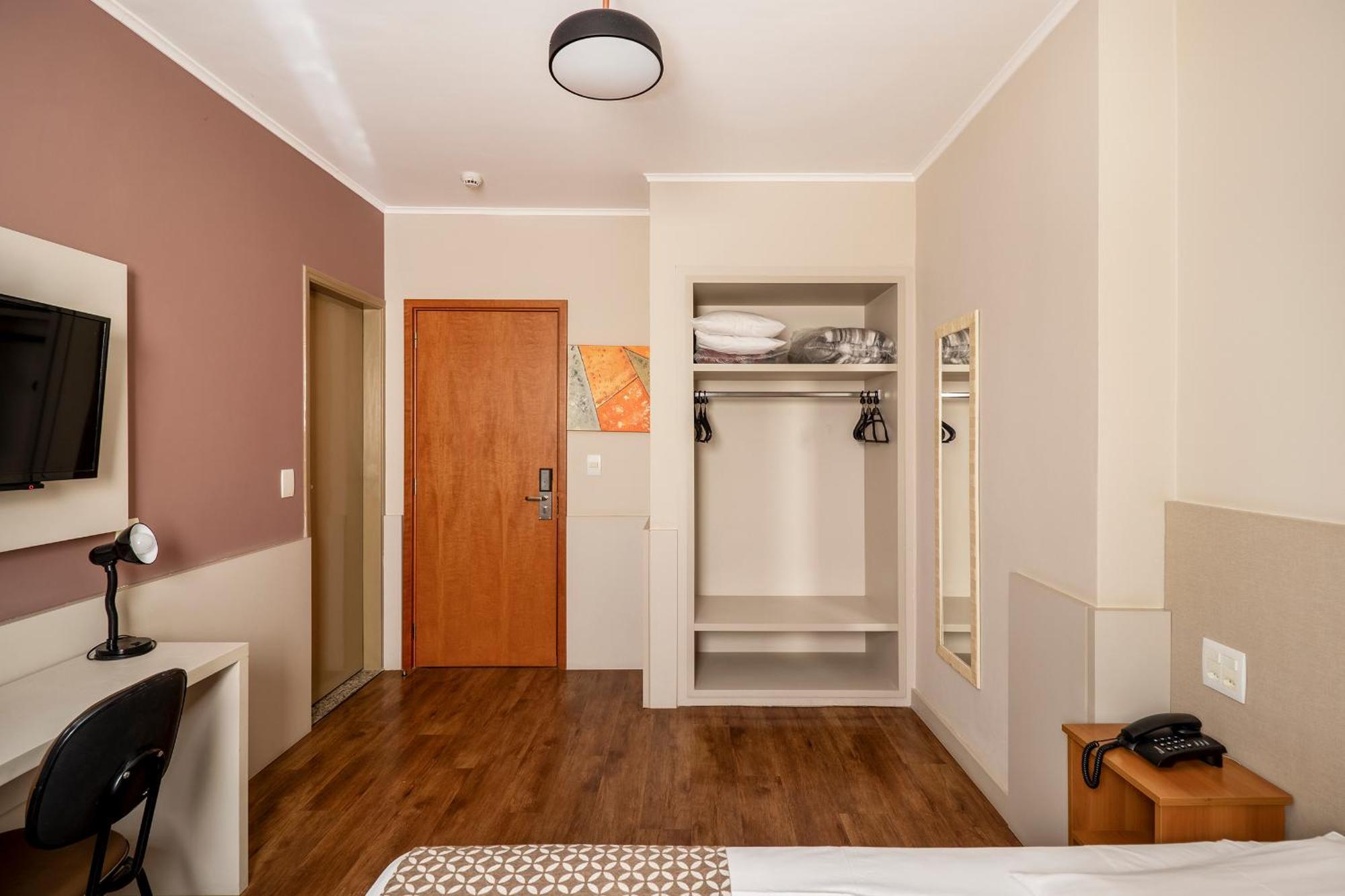 Cisne Hotel