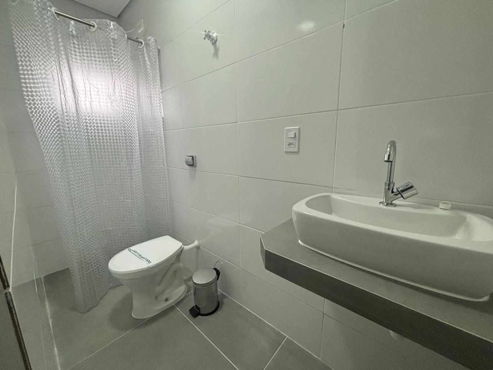 Joy Hotel *
