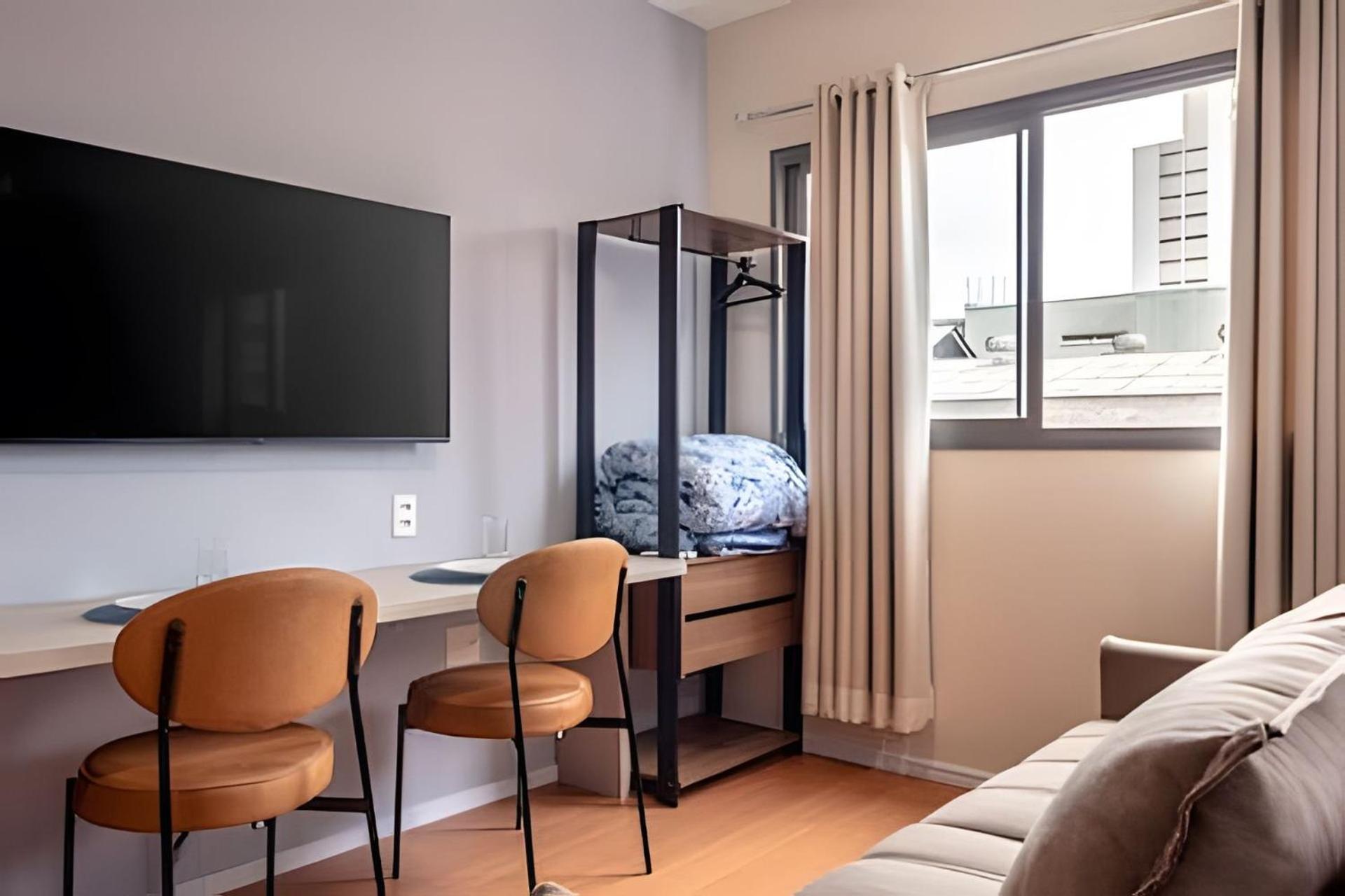 Novo E Amplo Prox. Av Paulista E Hospitais Apartamento