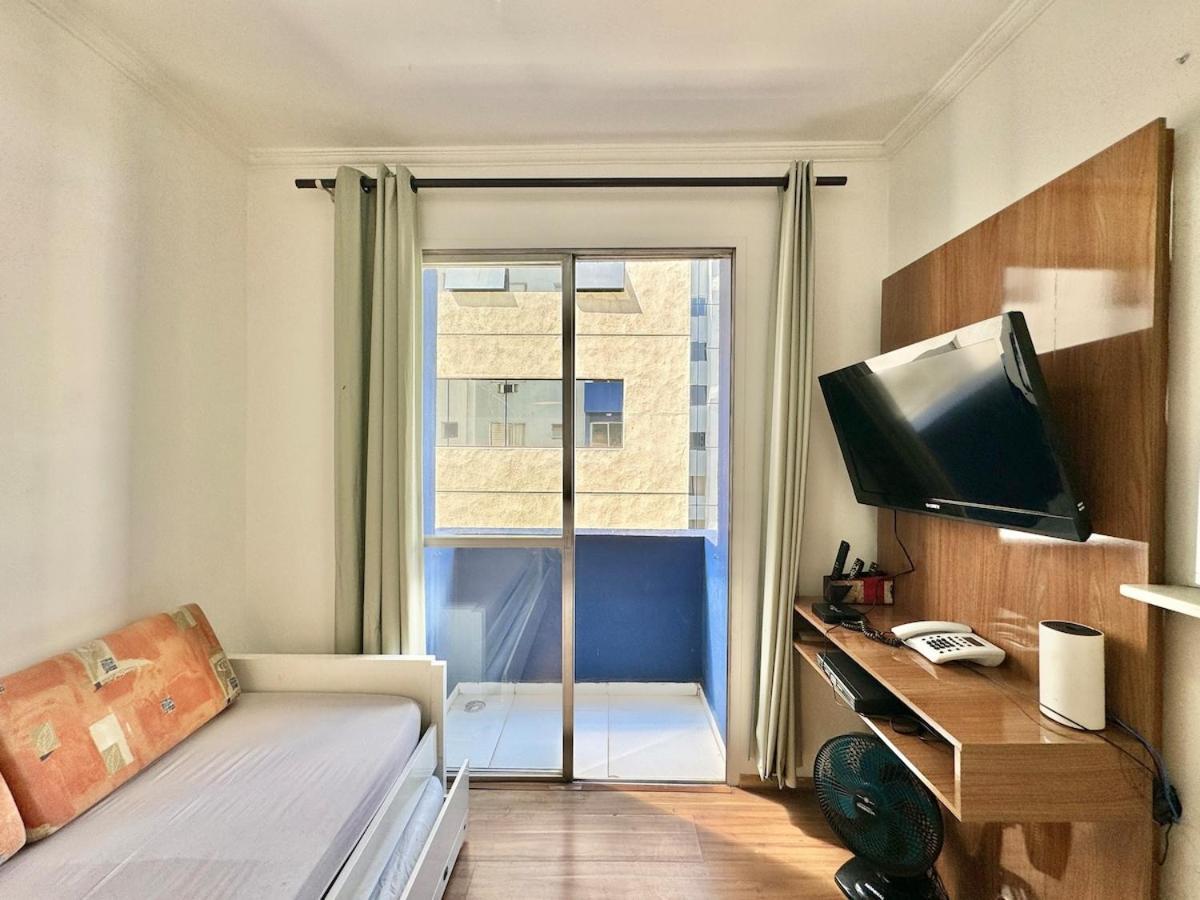 Flat Completo Prox. Av Paulista 1 Vaga Serv. * Sao Paulo