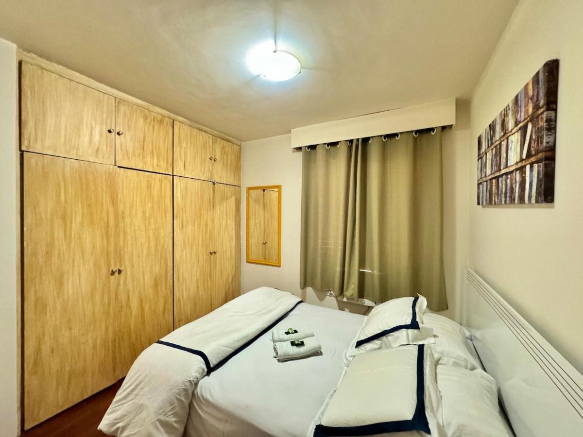 Flat No Coracao De Sp, 1 Vaga, Camareira, Completo