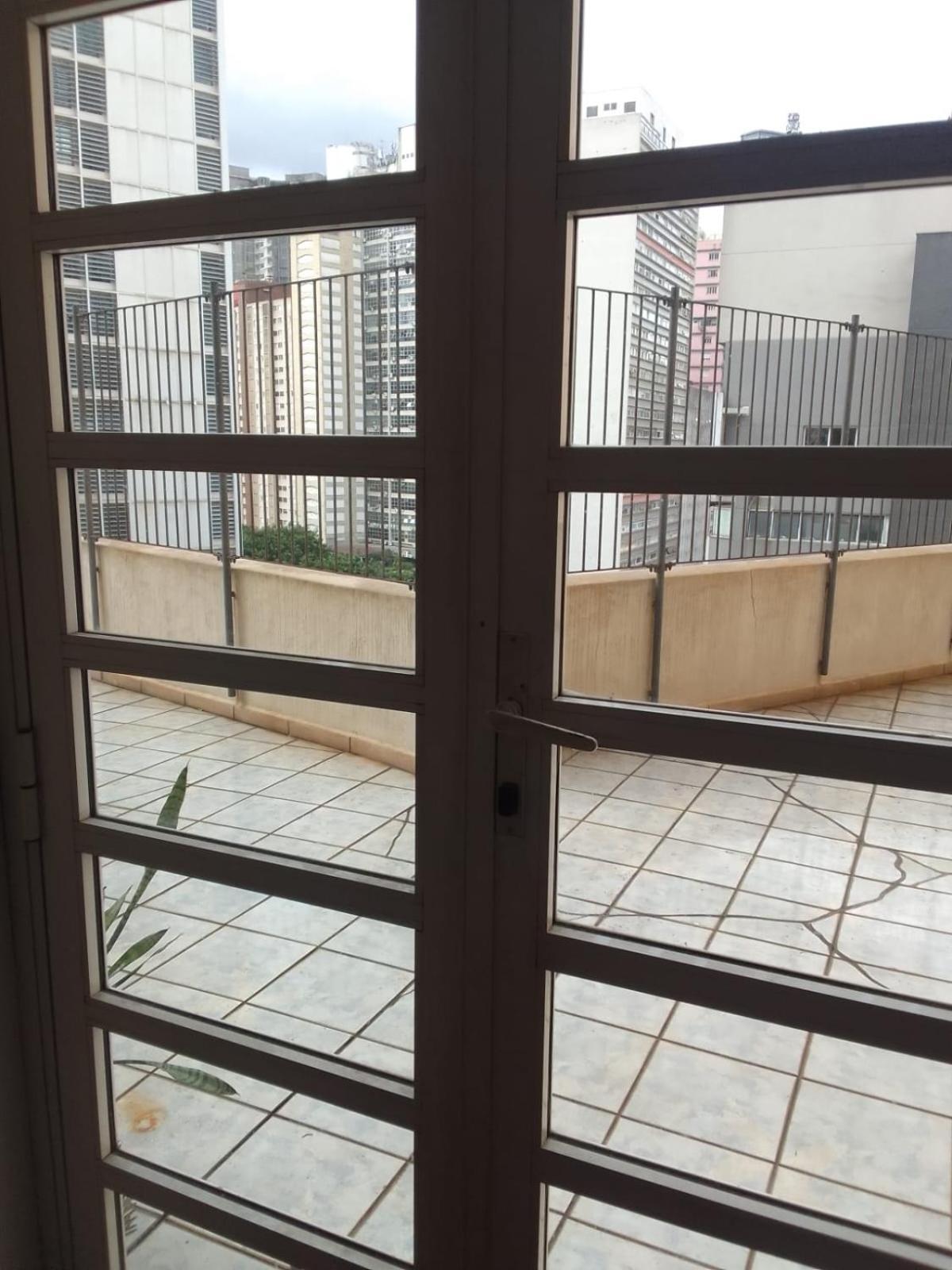 112 Centro Consolacao Apartamento *
