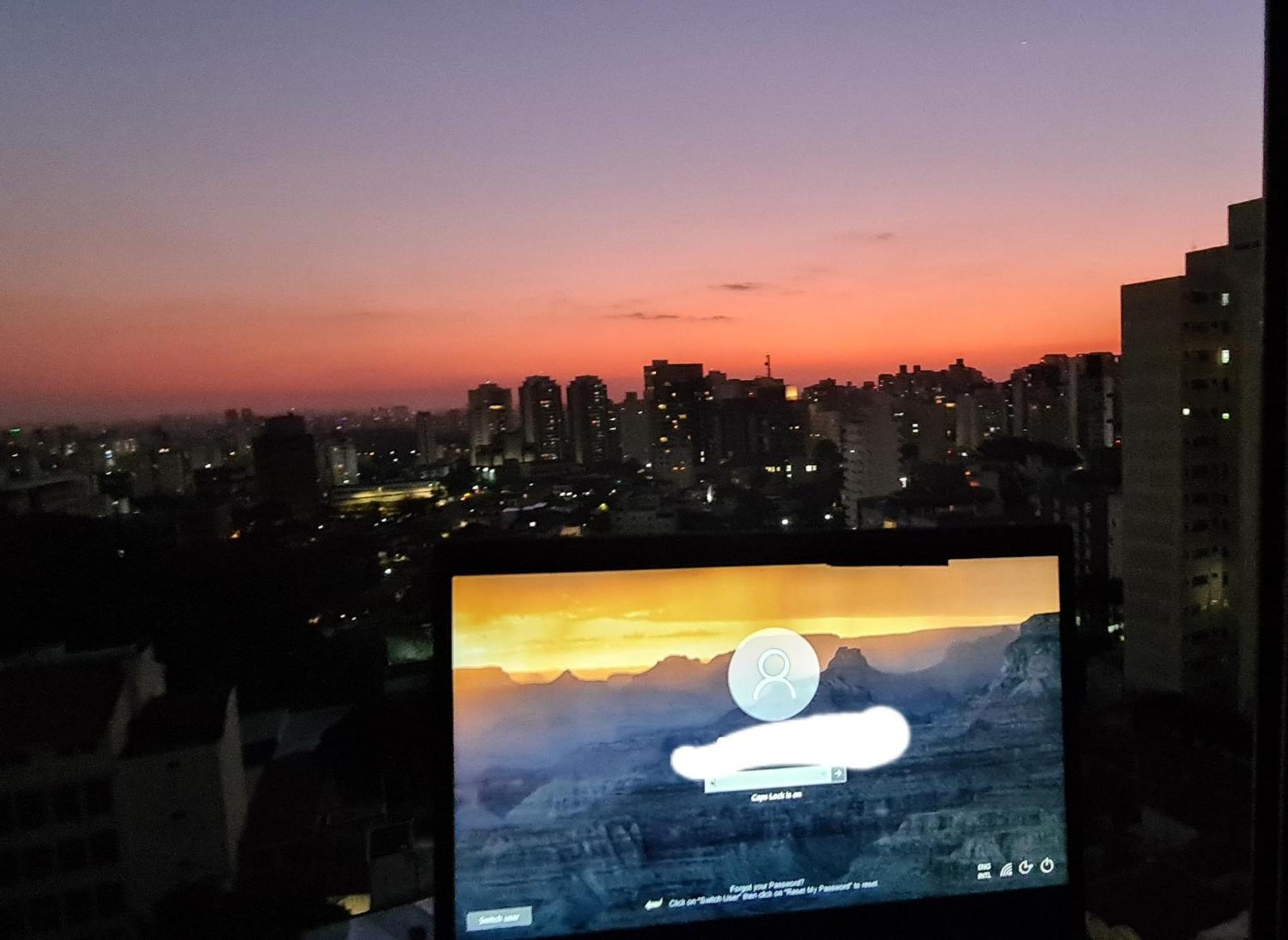 Apto Mariana, Frente Ao Metro Apartamento