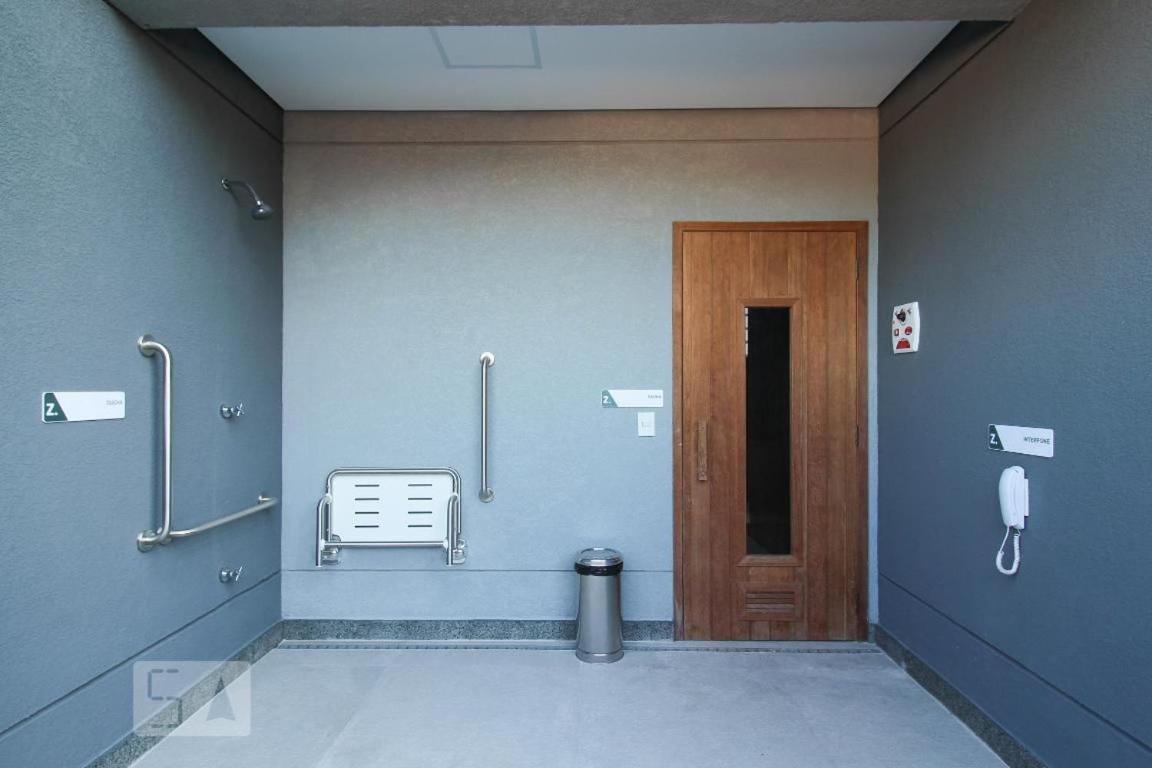 Apartamento No Ponto De Moema Garagem Lazer E Metro Perto Wifi Gratis *