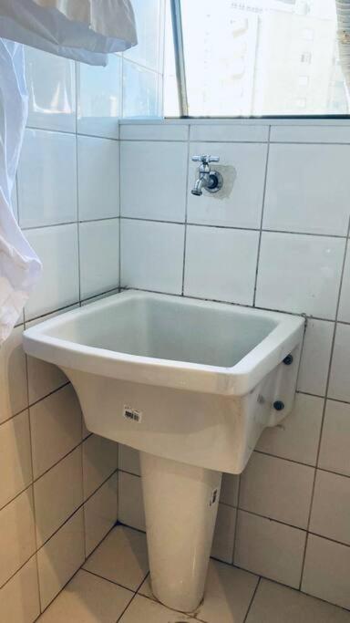 Entire 2 Bedrooms In Apartamento