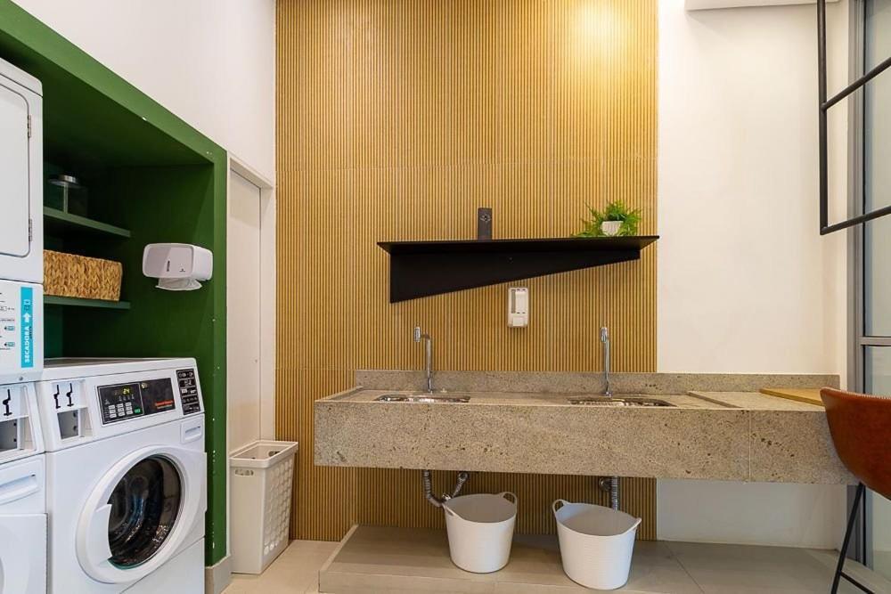 Horizons Apto Com Varanda Em Moema | Px Metro E Shopping Apartment *