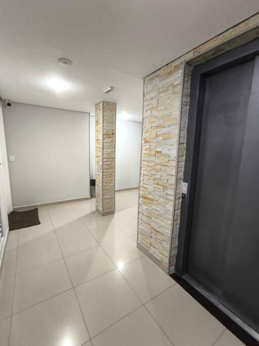 Excelente Localizacao Apartamento