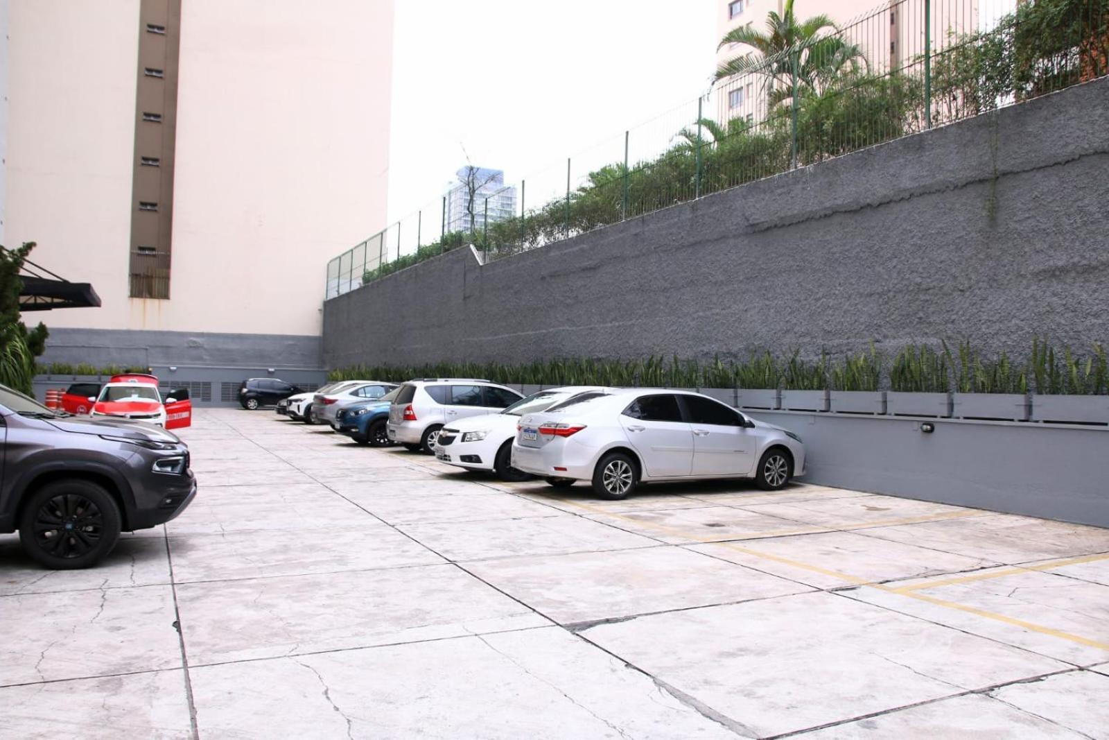 Apartamento Apto Com Linda Vista - Em Frente Allianz Parque Com Estacionamento *