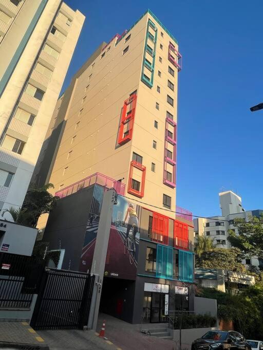 85 - Pinheiros * São Paulo