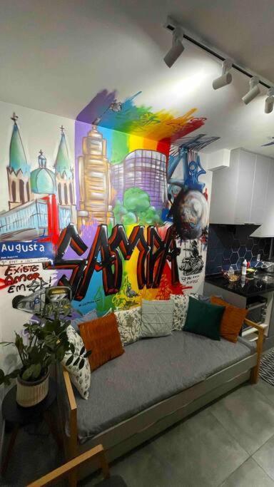 85 - Pinheiros Apartamento