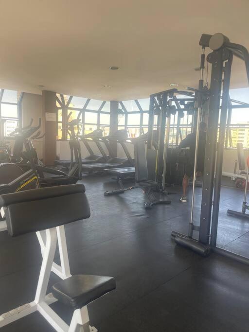 Flat Moema Com Varanda,lazer,servicos E Vaga São Paulo