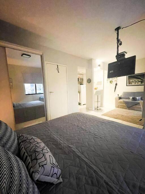 Flat Moema Com Varanda,lazer,servicos E Vaga Apartamento