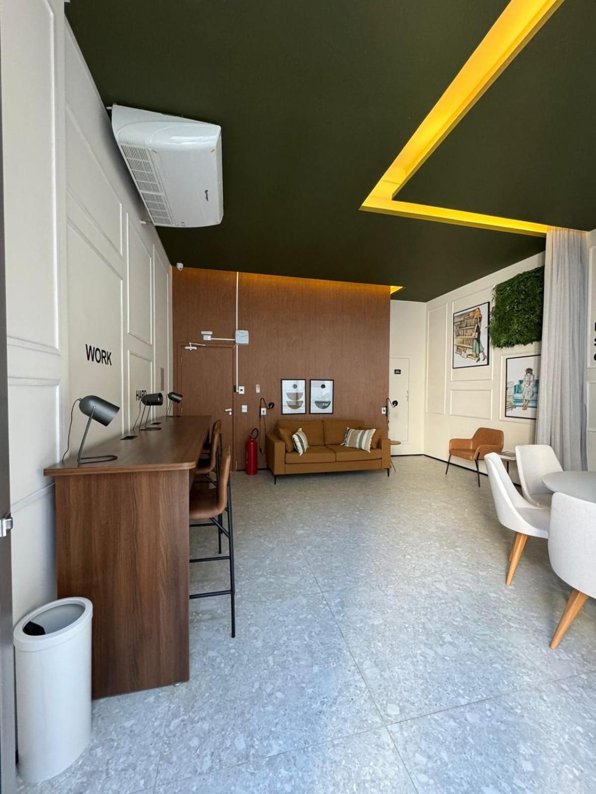 Fl1207 - Espetacular Na Faria Lima Com Piscina E Gym Apartamento São Paulo