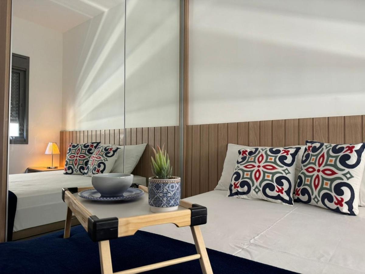 Fl1207 - Espetacular Na Faria Lima Com Piscina E Gym Apartamento São Paulo