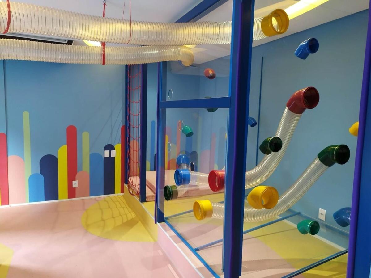 Fl1705 | Ape Na Faria Lima C/ Piscina Academia Metro Sao Paulo