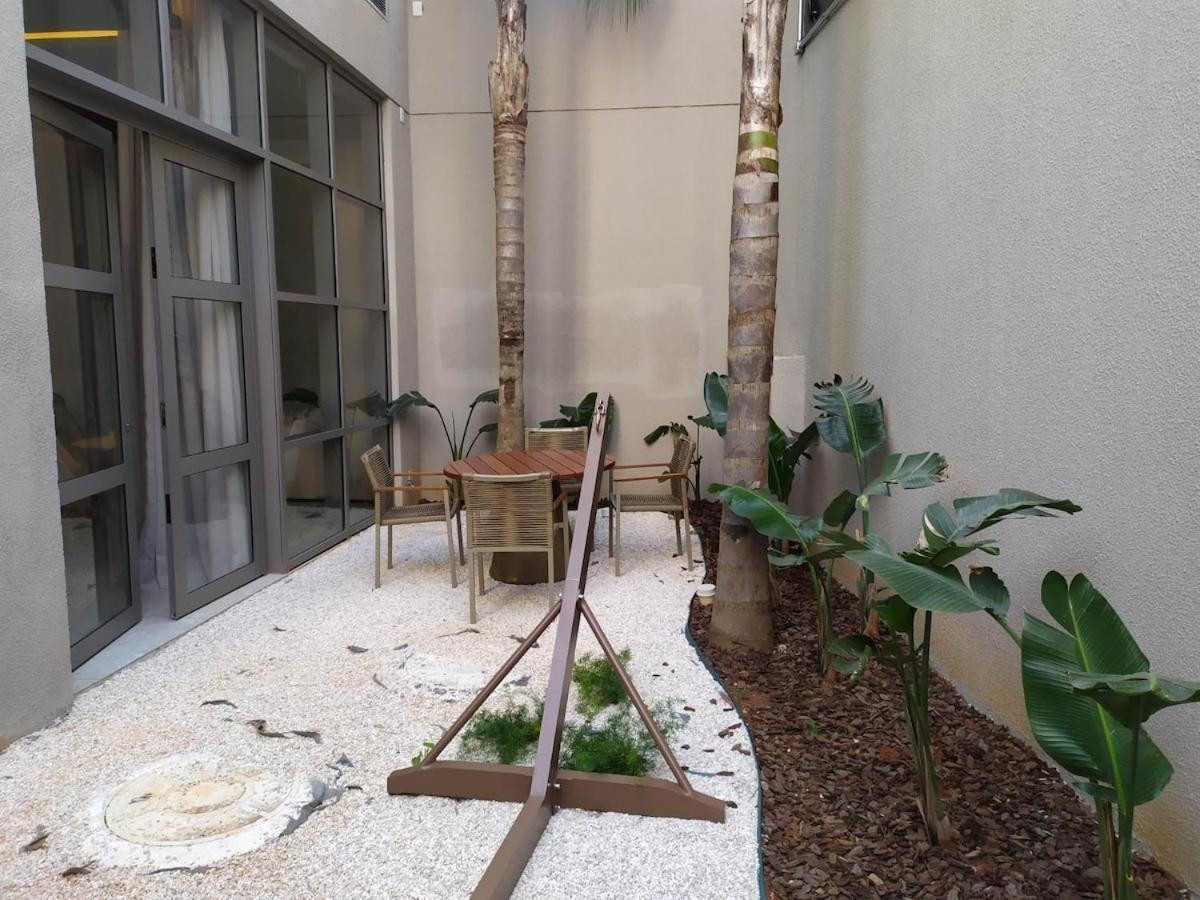 Fl1705 | Ape Na Faria Lima C/ Piscina Academia Metro Apartment *
