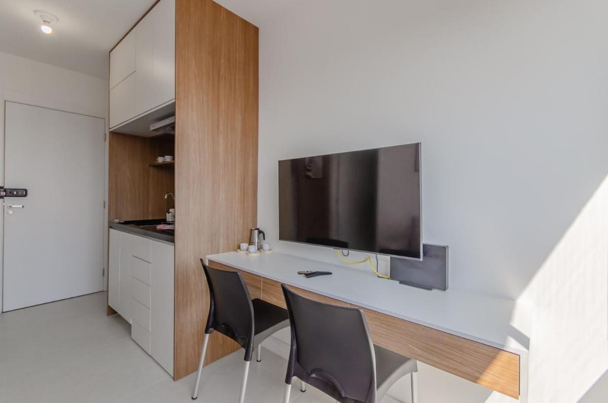 Apartment Fl1705 | Ape Na Faria Lima C/ Piscina Academia Metro