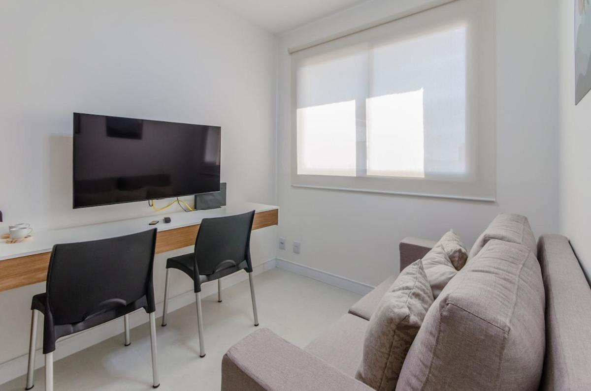 Fl1705 | Ape Na Faria Lima C/ Piscina Academia Metro Apartment *