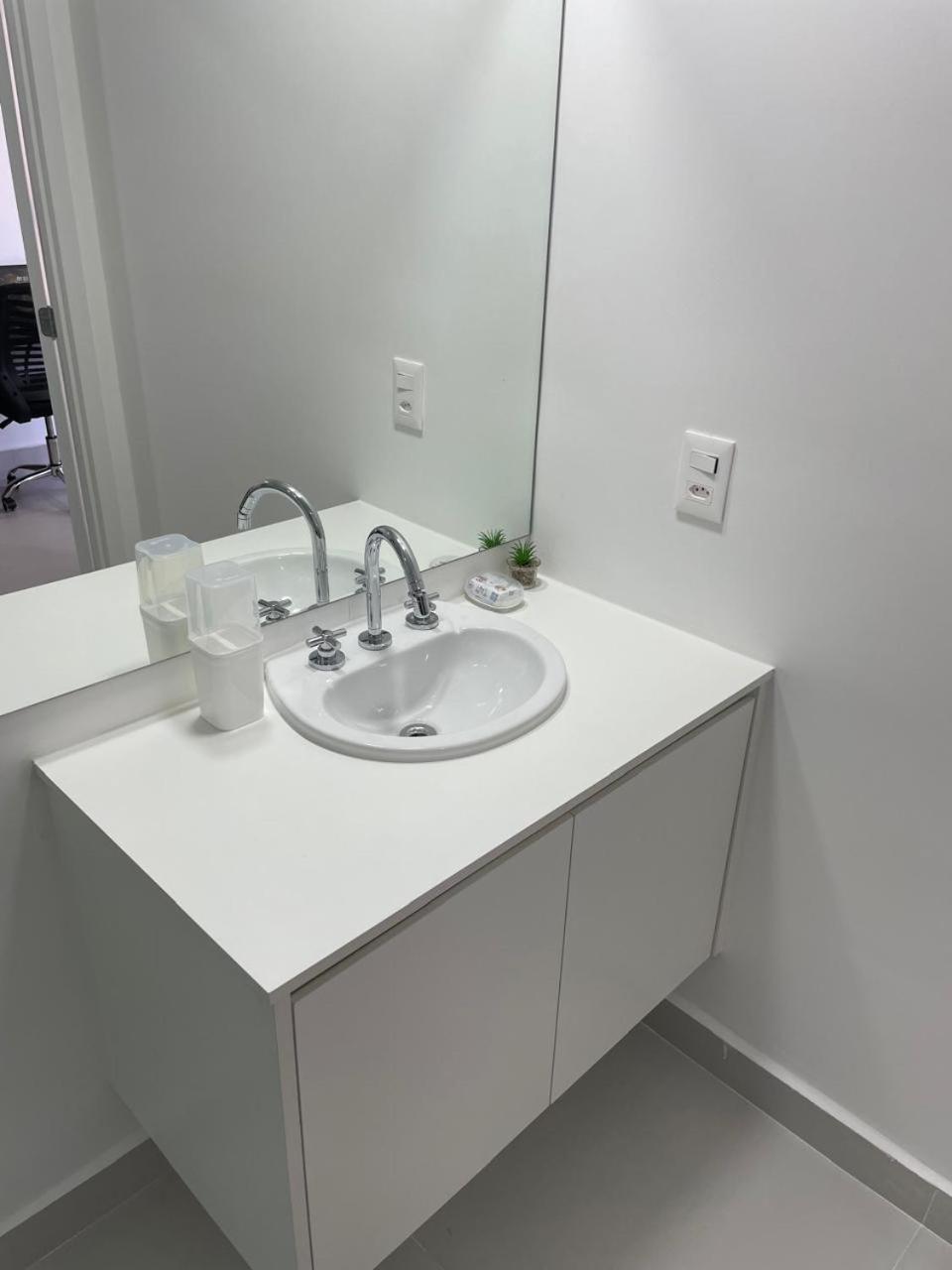 Ao Lado Do Metro-ipiranga Apartamento