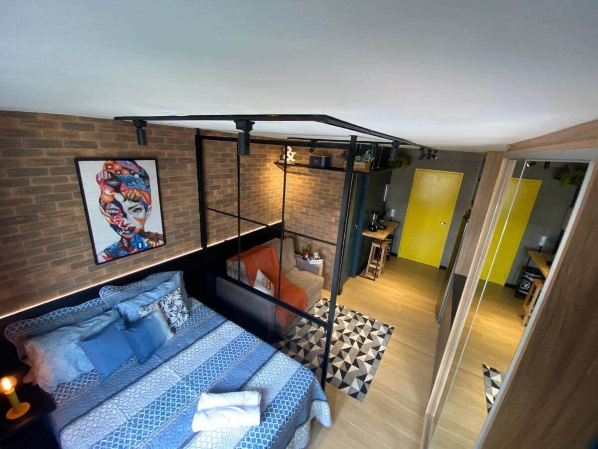F1407 - 5 Stars: Industrial Loft Frei Caneca | Paulista Apartment Sao Paulo