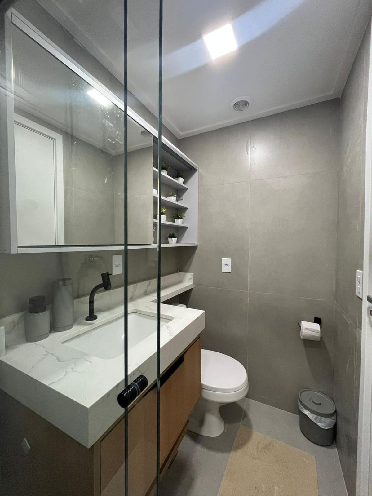 Apartamento V505 - Loft Lindo | Prox. Metro Sta Cruz *