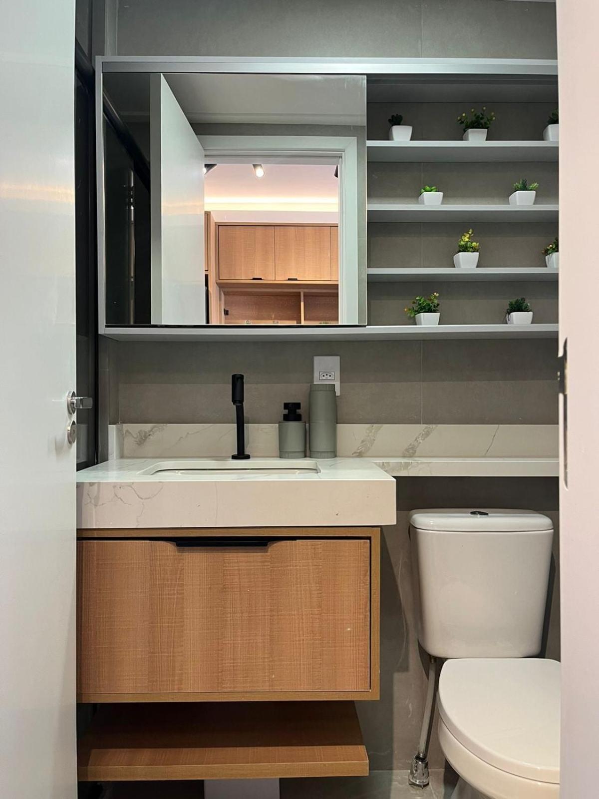 V505 - Loft Lindo | Prox. Metro Sta Cruz Apartamento *