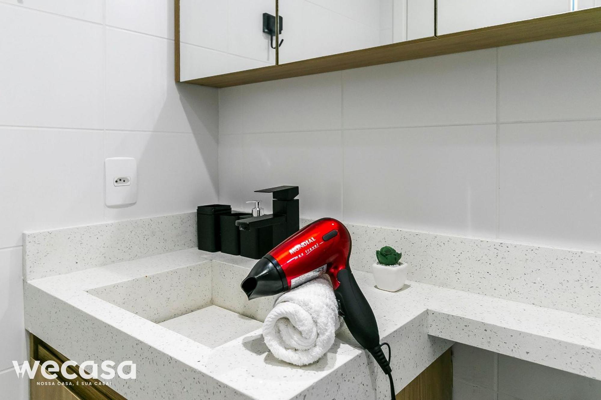 Apto Fit Casa Com Piscina-metro Bras Apartamento