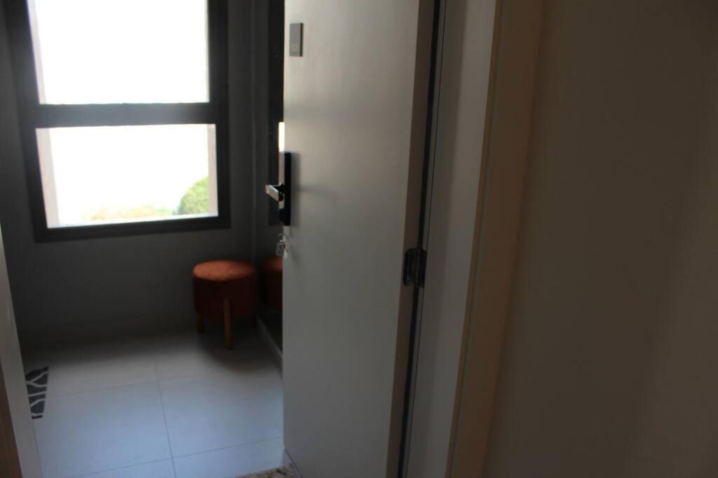 Aconchegante Nik,perfeito Hospedagem, 1001 Apartamento
