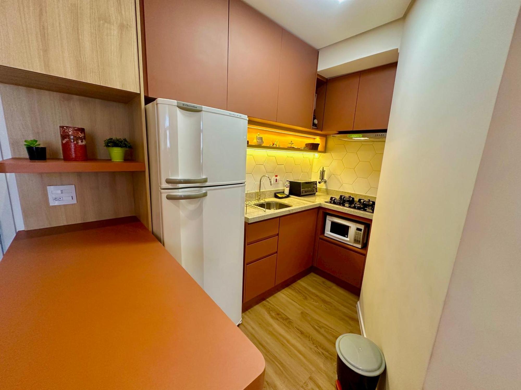 Apartamento 2 Ar Condicionado E Garagem Uh1207