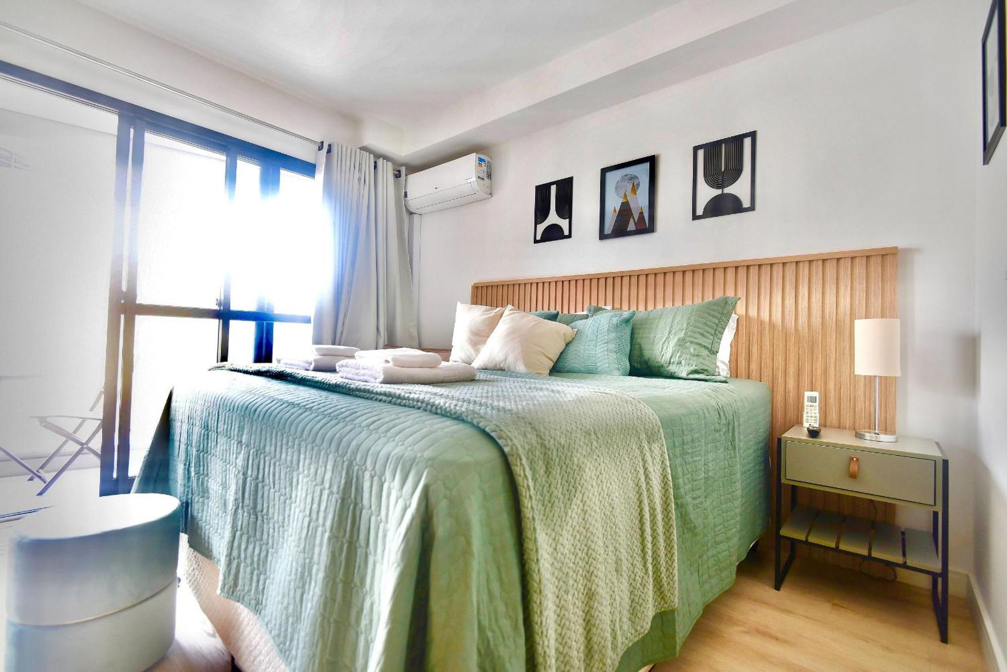 Apartment Moderno - Ar Condicionado, Estacionamento E Piscina *
