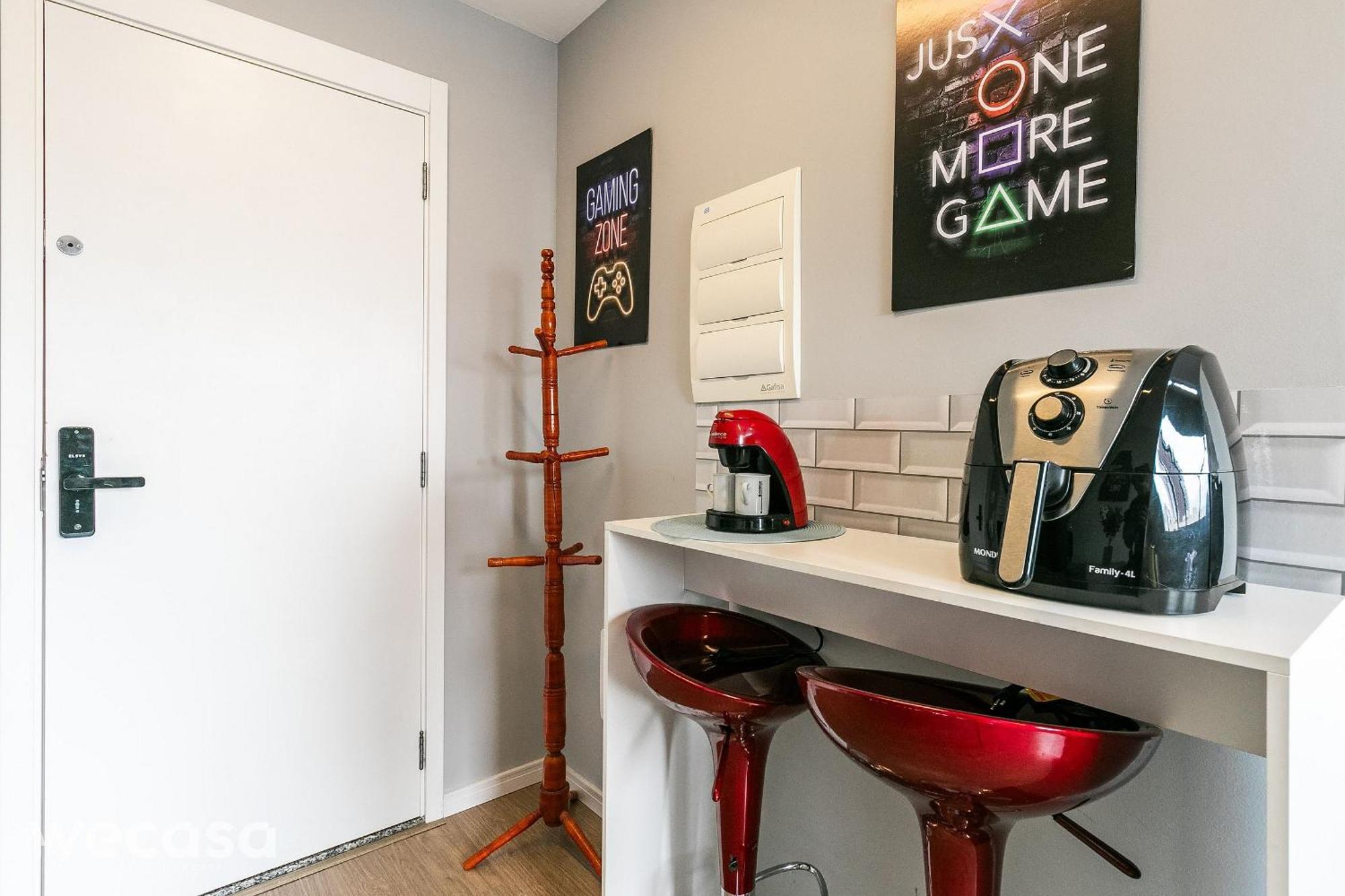 Game No Bras Com Piscina/metro Bras Apartment