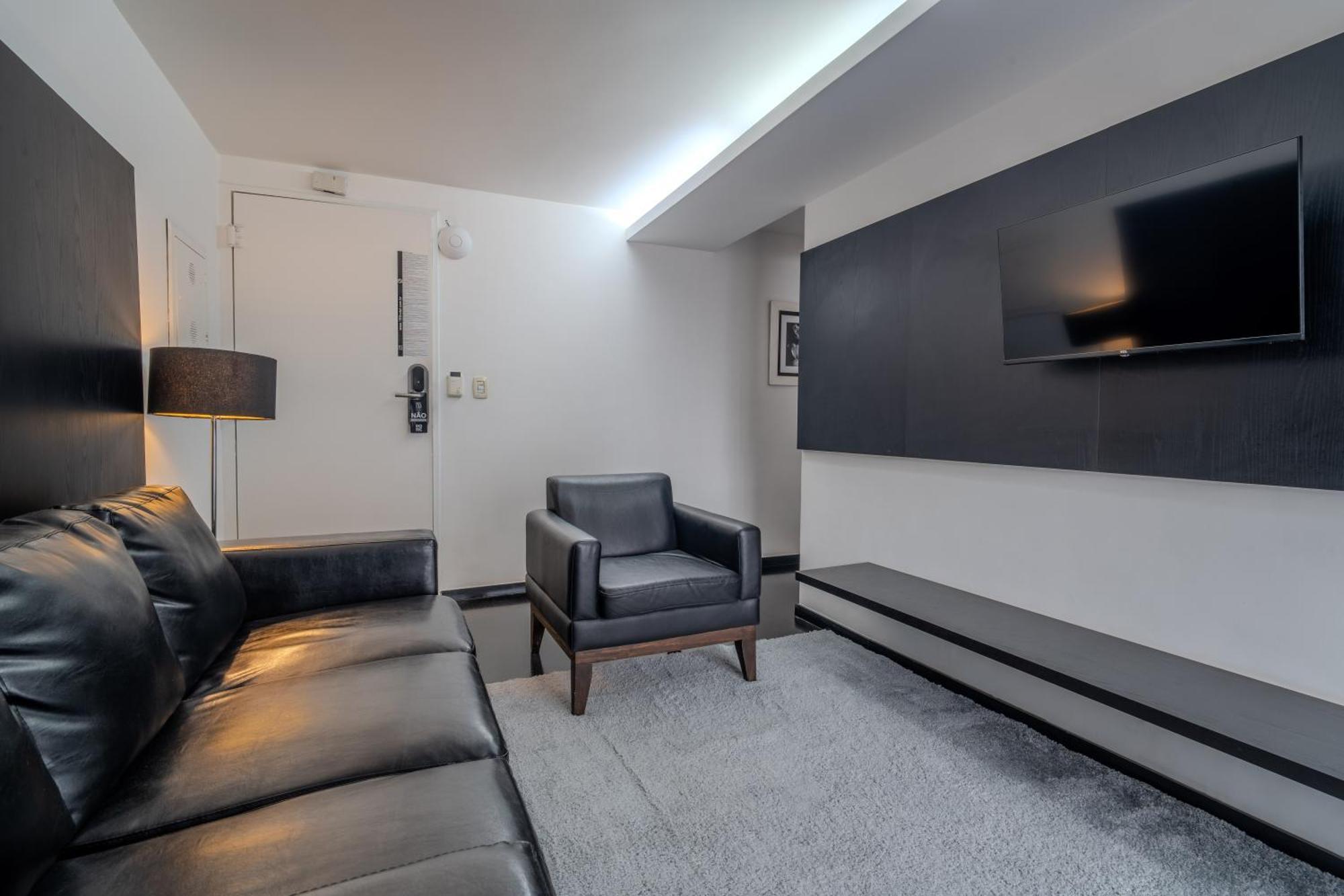 155 Hotel 3*