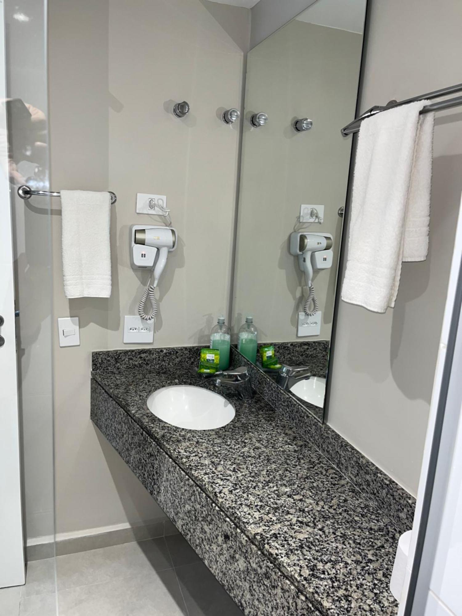 Flat Merc Bela Vista- Beneficencia Portuguesa Com Garagem 1402 São Paulo