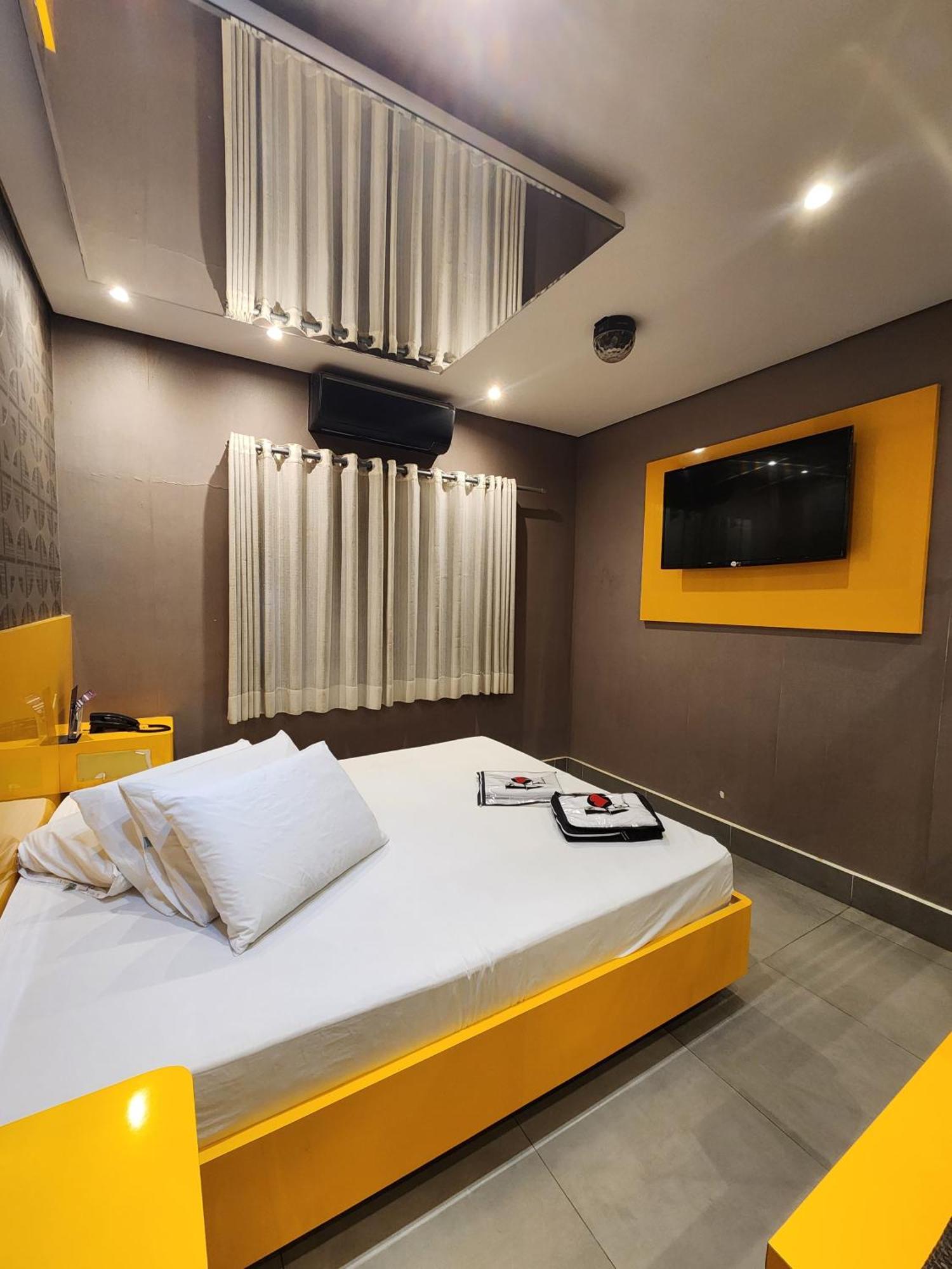 Love hotel So 1