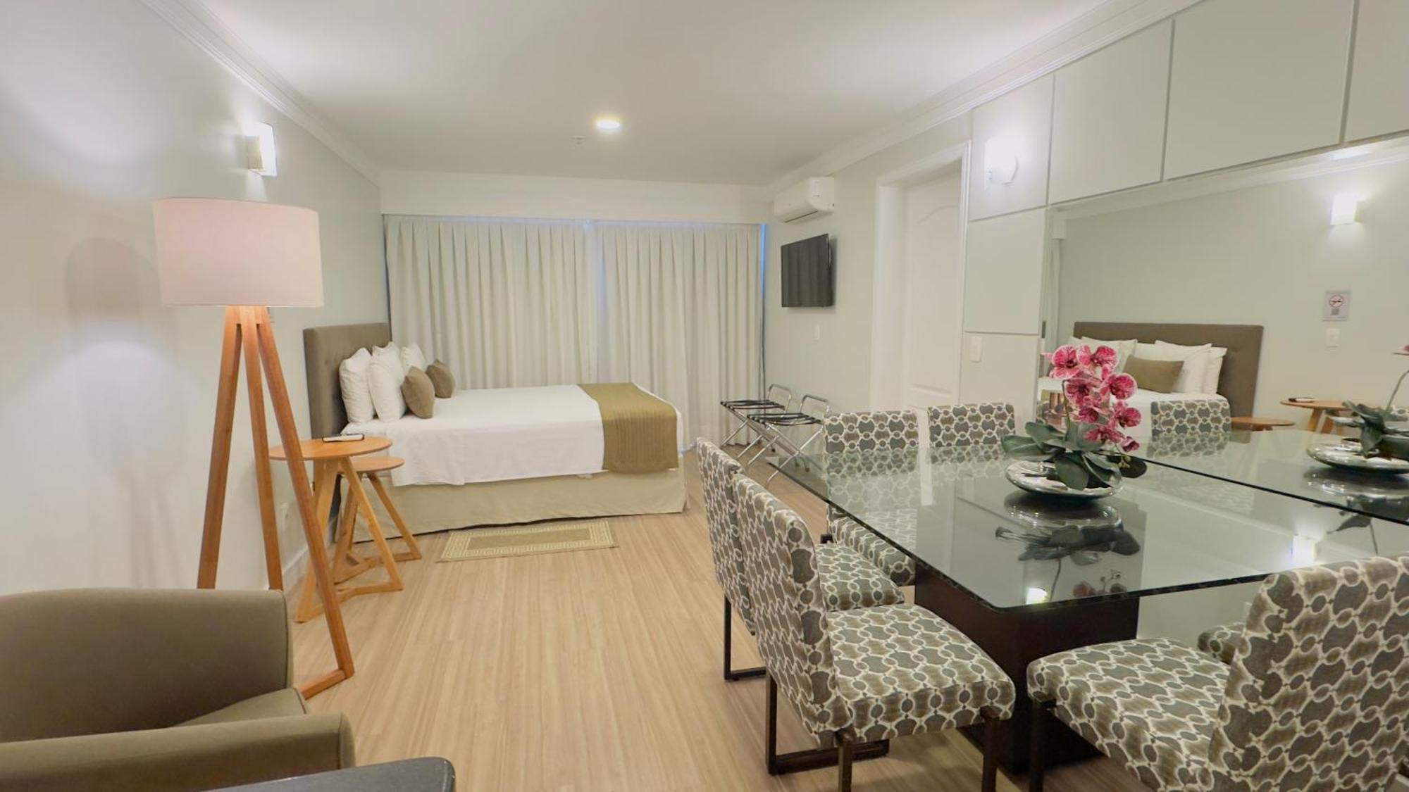 Plaza American Loft Hotel
