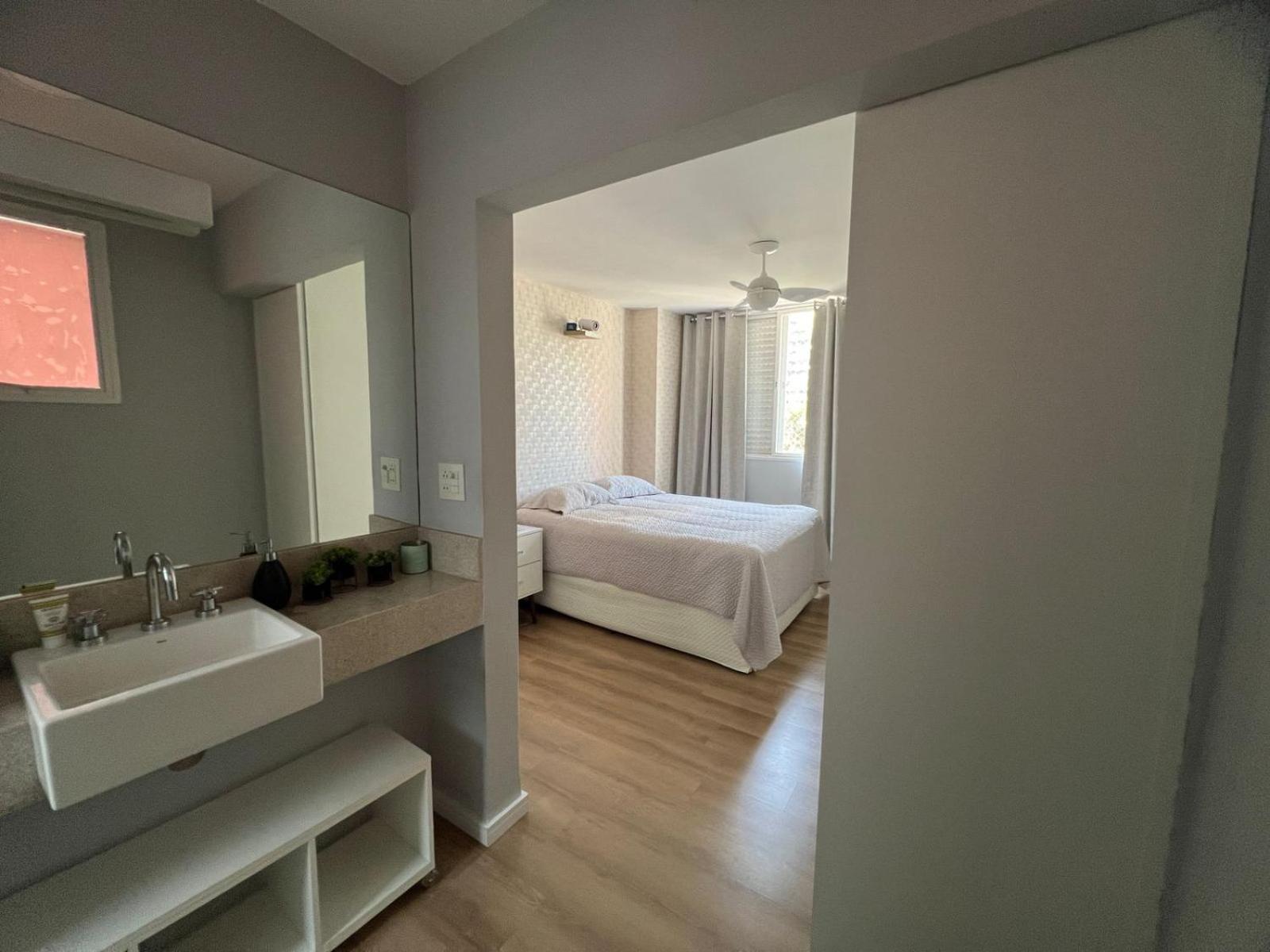 Apartment Ape Reformado Lindo Itaim Bibi Sao Paulo