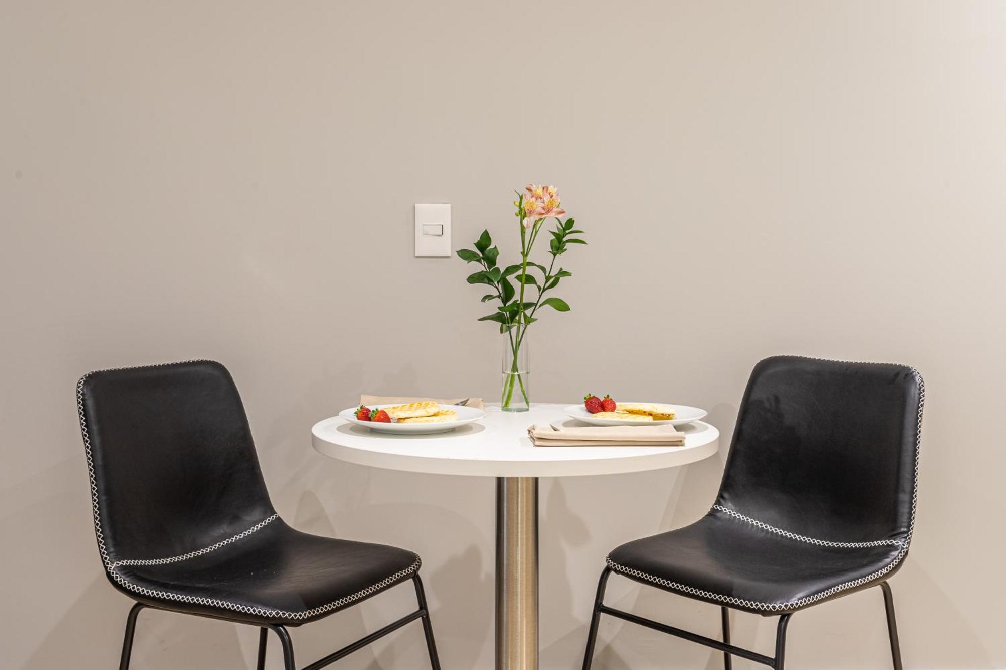 Predio Completo Com Wi-fi Proximo Ao Metro Consolacao E Ao Masp - Next Bela Cintra Apartamento