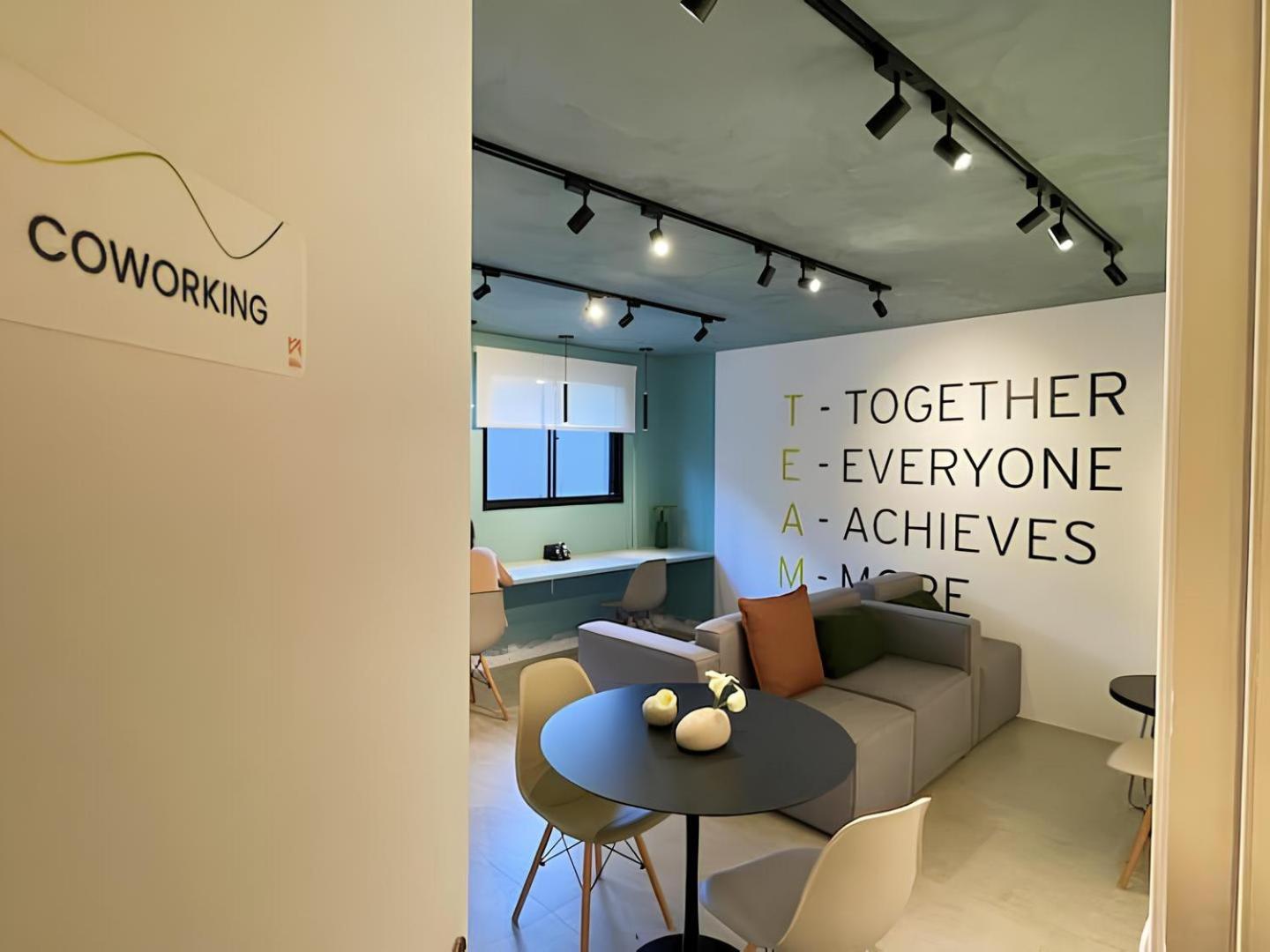 08 - Apto Liberdade Se 500'metro Apartamento São Paulo