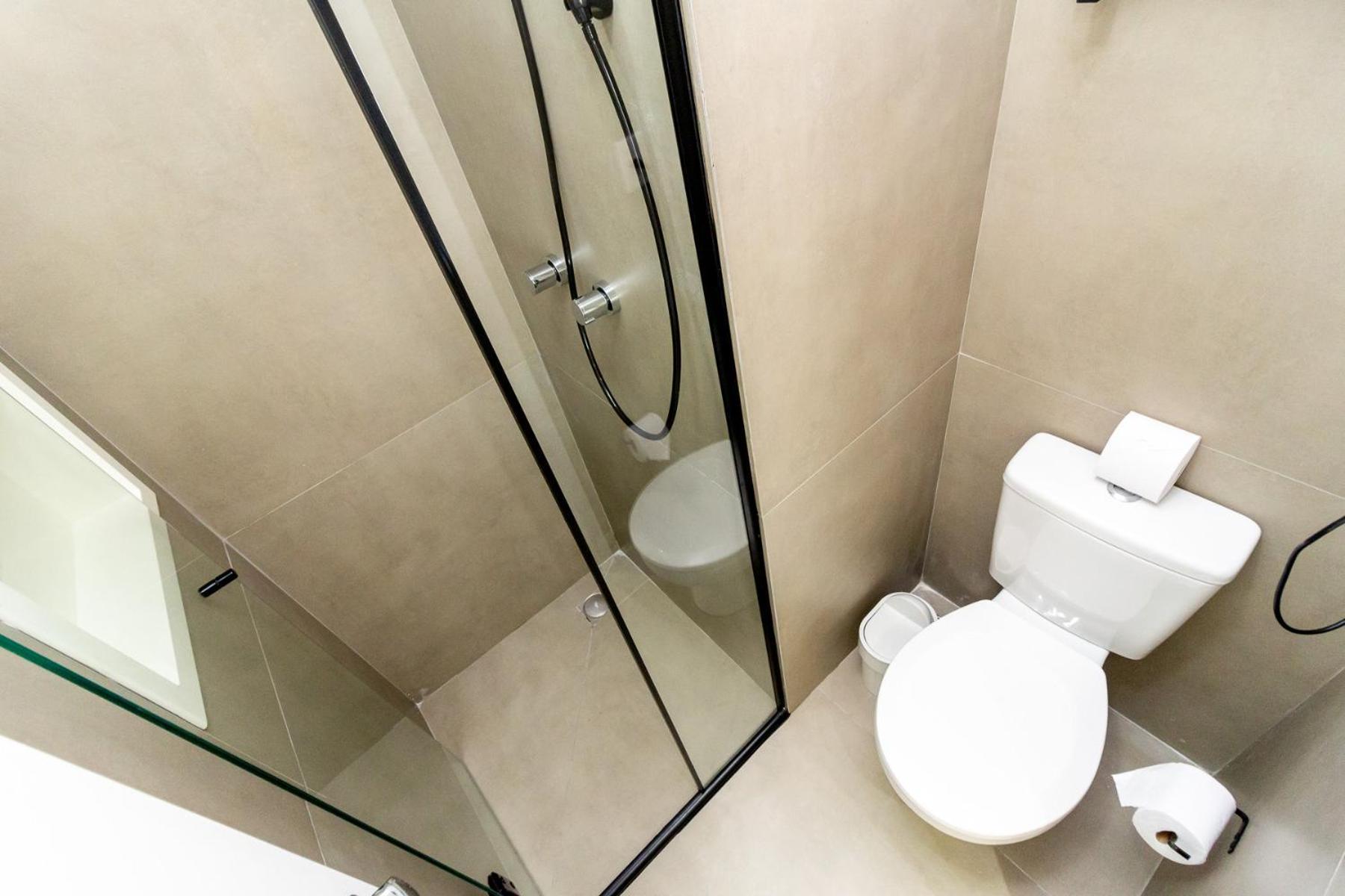 Piscina, Academia, Ac ,cama Queen|brazilian Corner